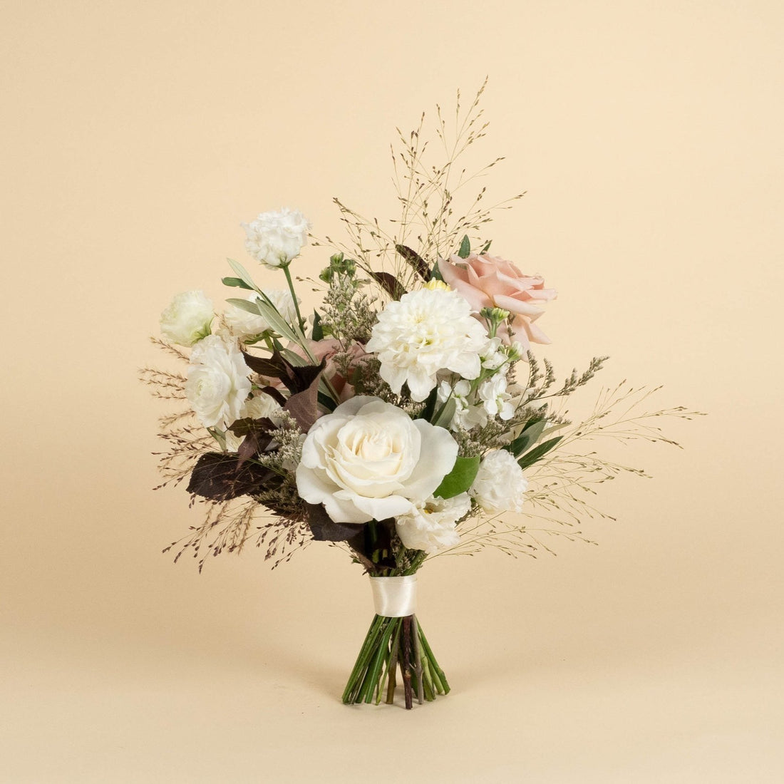 Neutral Bridesmaid bouquet